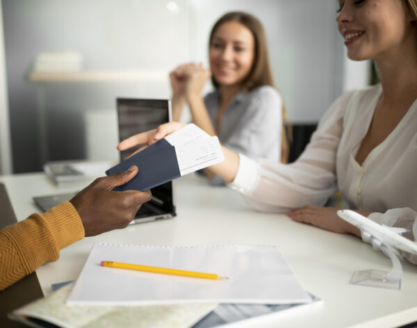 Best immigration Consultants in Delhi